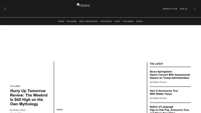 Screenshot of Pitchfork.com